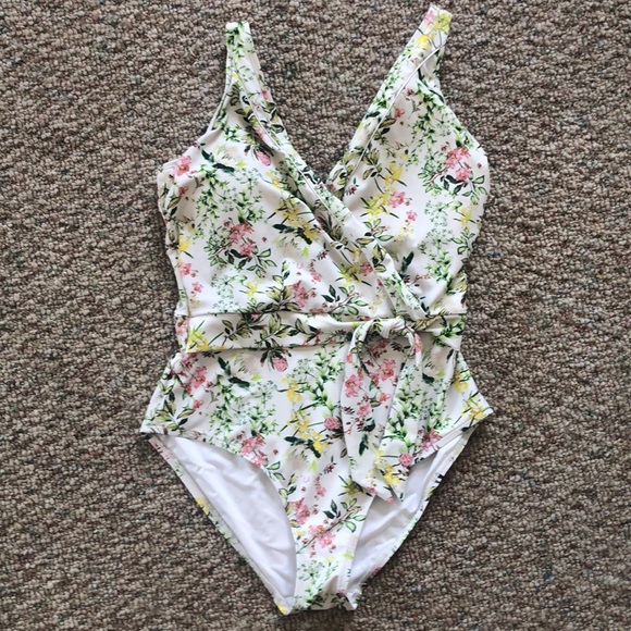 Nip Tuck Swim Wattlewedo Esther Wrap Front Tummy Control One Piece Swimsuit - Picture 1 of 6